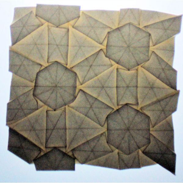 Tom Hull hexagonal lace tessellation